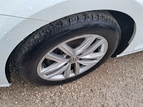 Volkswagen Golf Last Edition 1.5 TSI 96kW(130CV) Variant