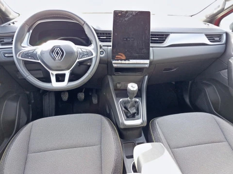 Renault Captur   TCe Techno 67kW