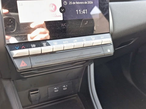 Renault Captur   TCe Techno 67kW