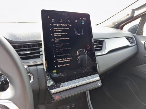 Renault Captur   TCe Techno 67kW