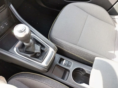 Renault Captur   TCe Techno 67kW