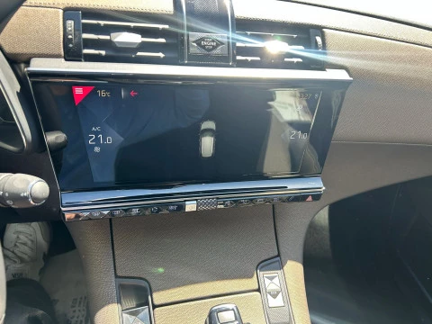 DS 7 Crossback BlueHDi DE 96kW (130CV) Auto. SO CHIC