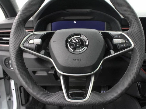 Skoda Scala SELECTION 1,5 TSI 110 KW (150 CV) MANUAL 6 VEL.