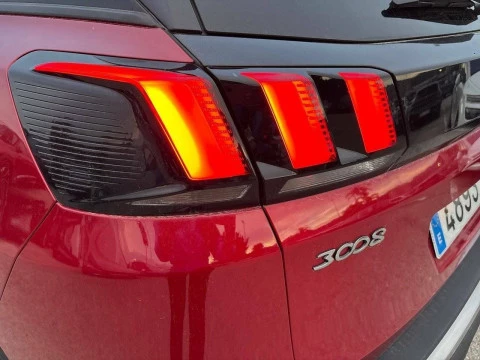 Peugeot 3008 1.5 BlueHDi 96kW (130CV) S&S Allure