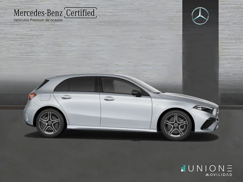 Mercedes-Benz Clase A  250 e Compacto con tecnología híbrida EQ