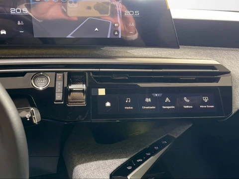 Peugeot 5008 Hybrid 1.2 107KW Allure eDCS6