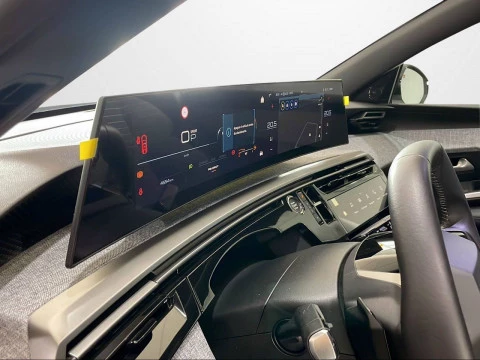 Peugeot 5008 Hybrid 1.2 107KW Allure eDCS6