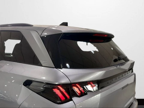 Peugeot 5008 Hybrid 1.2 107KW Allure eDCS6