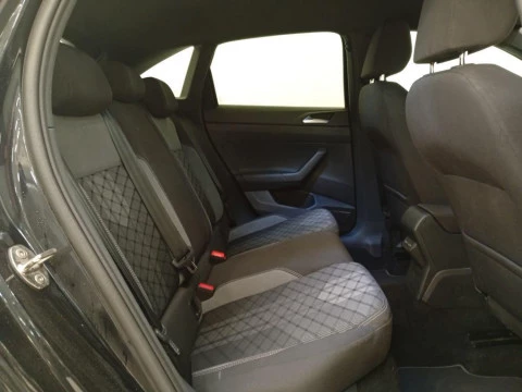 Volkswagen Taigo R-Line 1.0 TSI 85 kW (115 CV) DSG