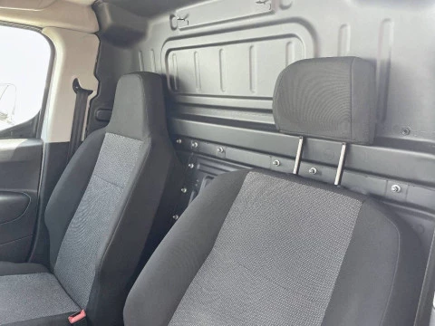 Peugeot Partner Standard 600kg BlueHDi 73kW