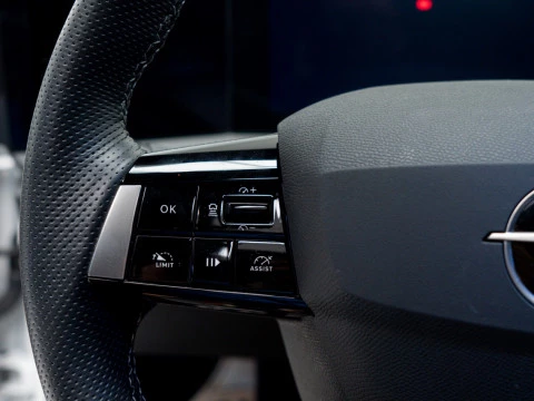 Opel Astra Electric 54kWh GS Auto