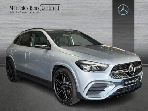 Mercedes-Benz GLA  200 d