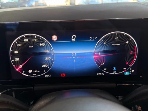 Mercedes-Benz GLA  200 d