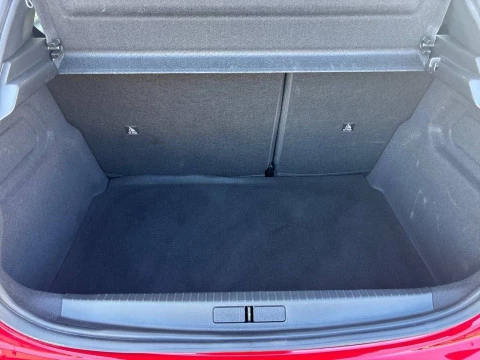 Peugeot 208 Allure HYBRID 110 eDCS6