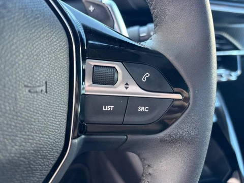 Peugeot 208 Allure HYBRID 110 eDCS6