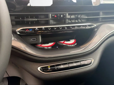 Fiat 500 Monotrim Hb 320km 85kW (118CV)