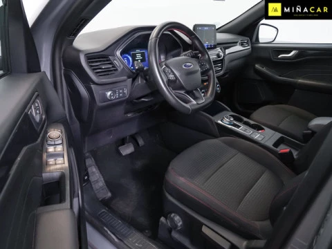 Ford Kuga 1.5 EcoBlue ST-Line Auto 88 kW (120 CV)