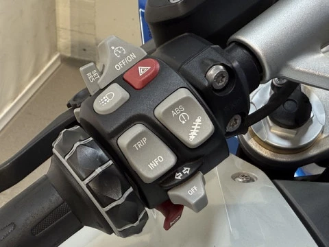 BMW R12 