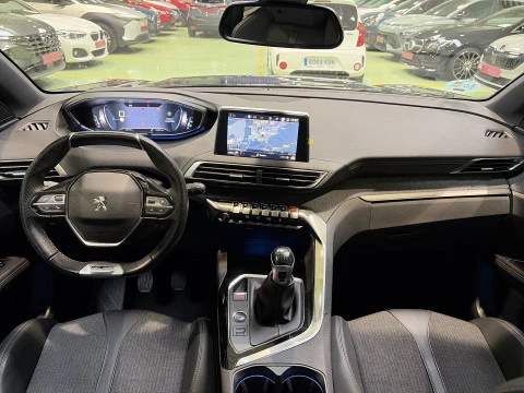 Peugeot 5008 PureTech 130 GT Line 96 kW (130 CV)