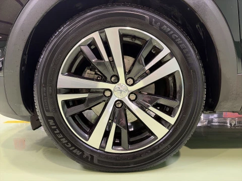 Peugeot 5008 PureTech 130 GT Line 96 kW (130 CV)