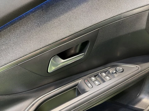 Peugeot 5008 PureTech 130 GT Line 96 kW (130 CV)