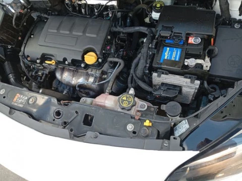 Opel Corsa 1.4 66kW (90CV) Selective Pro GLP
