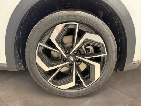 CHANGAN Deepal S07 -