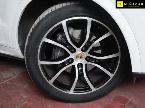 Porsche Cayenne 250 kW (340 CV)