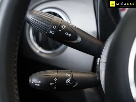 Fiat 500 1.0 Hybrid Dolcevita 51 kW (70 CV)