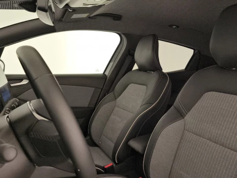 Renault Clio Techno TCe 100 (74kw) GLP