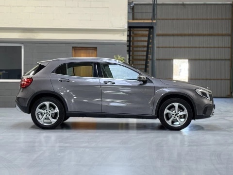 Mercedes-Benz Clase GLA GLA 180