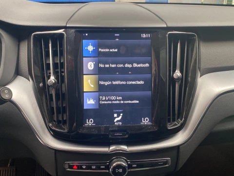 Volvo XC60 2.0 D4 MOMENTUM AUTO 4WD 5P