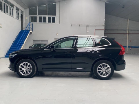 Volvo XC60 2.0 D4 MOMENTUM AUTO 4WD 5P