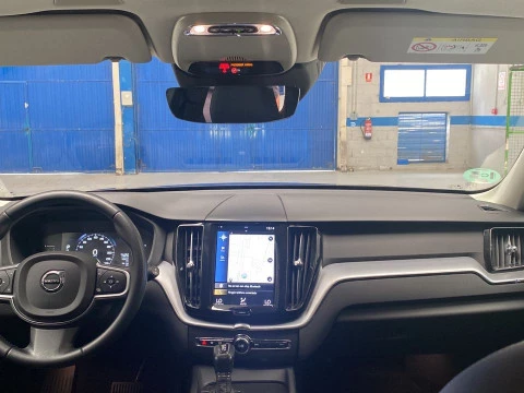 Volvo XC60 2.0 D4 MOMENTUM AUTO 4WD 5P