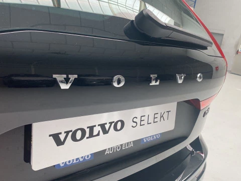 Volvo XC60 2.0 D4 MOMENTUM AUTO 4WD 5P