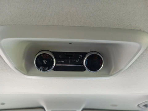 Volkswagen Caravelle 2.0 TDI 110KW SWB 150 4P 8 Plazas