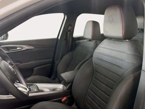 Alfa Romeo Tonale 1.6 DS Sprint FWD Auto 96 kW (130 CV)