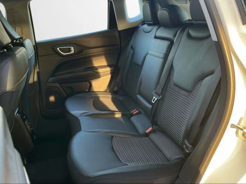 Jeep Compass eHybrid 1.5 MHEV 130HP Altitude DCT