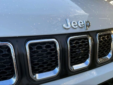 Jeep Compass eHybrid 1.5 MHEV 130HP Altitude DCT