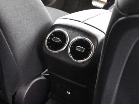 Mercedes-Benz CLA 200 MHEV 163CV 4P