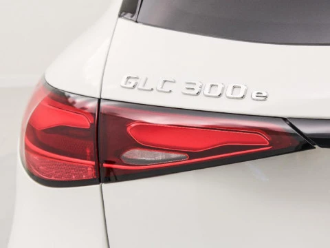 Mercedes-Benz Clase GLC 2.0 GLC 300 E PHEV AUTO 4MATIC 313 5P