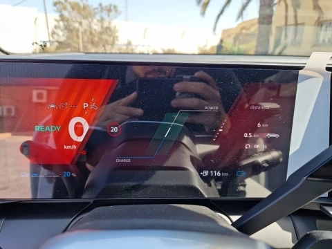 Renault Scenic E-Tech Iconic 160 kW (220CV) gran autonomía