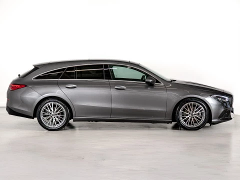 Mercedes-Benz CLA CLA 200 D DCT Shooting Brake