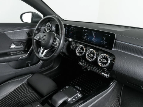 Mercedes-Benz CLA CLA 200 D DCT Shooting Brake