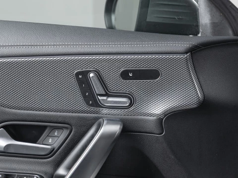 Mercedes-Benz CLA CLA 200 D DCT Shooting Brake