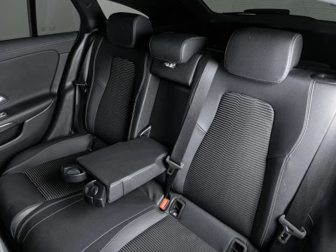 Mercedes-Benz CLA CLA 200 D DCT Shooting Brake