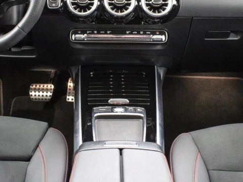 Mercedes-Benz Clase GLA 200 d