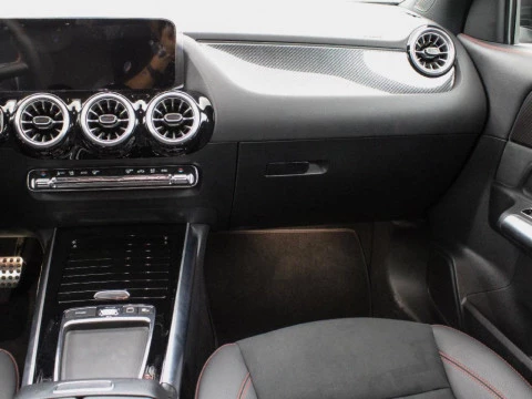 Mercedes-Benz Clase GLA 200 d