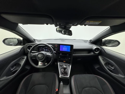 Toyota GR Yaris 1.6T 276 MANUAL RZ
