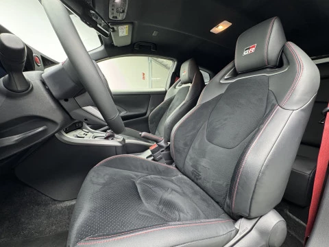 Toyota GR Yaris 1.6T 276 MANUAL RZ
